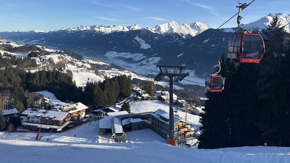 Panoramabahn Mittelstation naast de accommodatie.